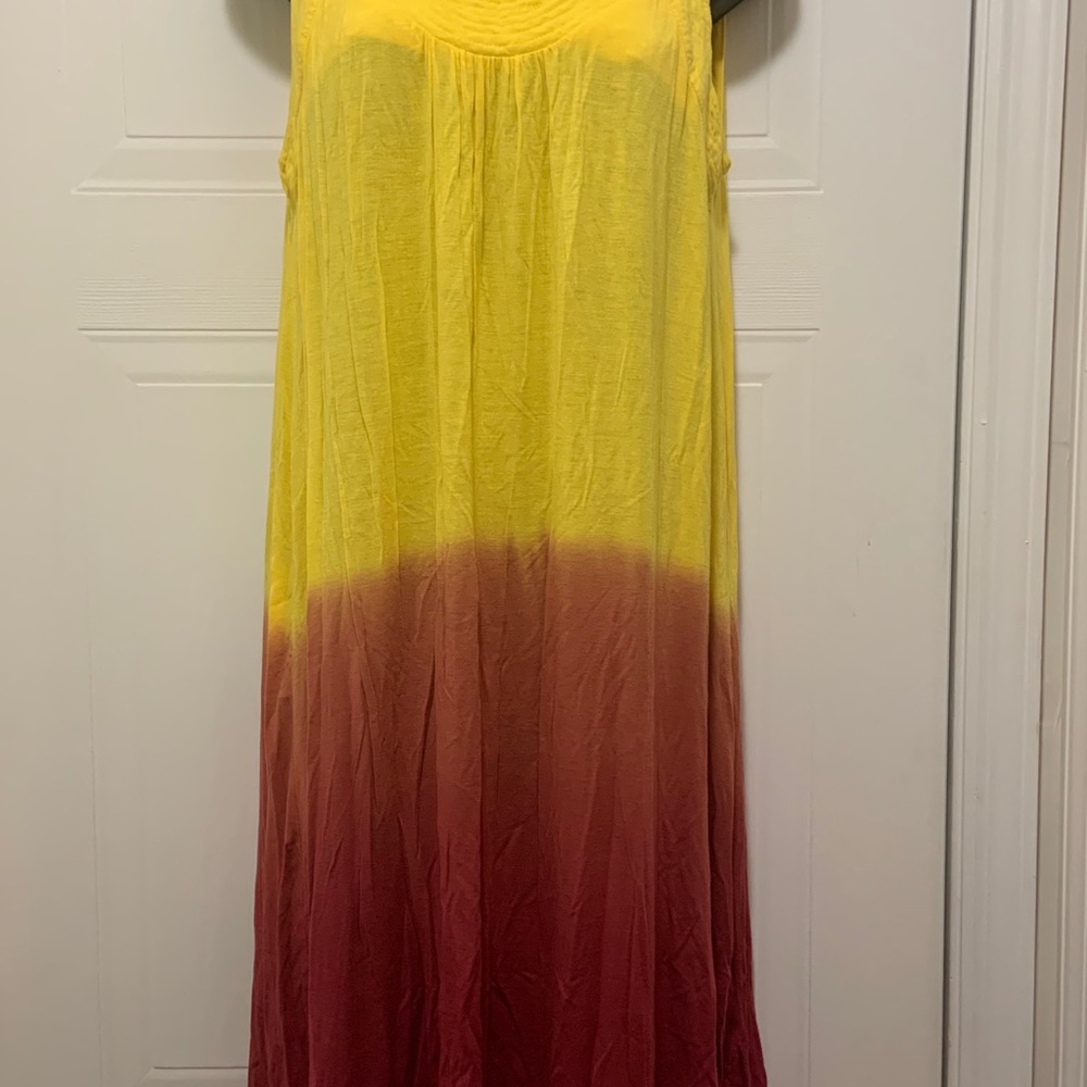 WD NY DRESS - Picture 2 of 4